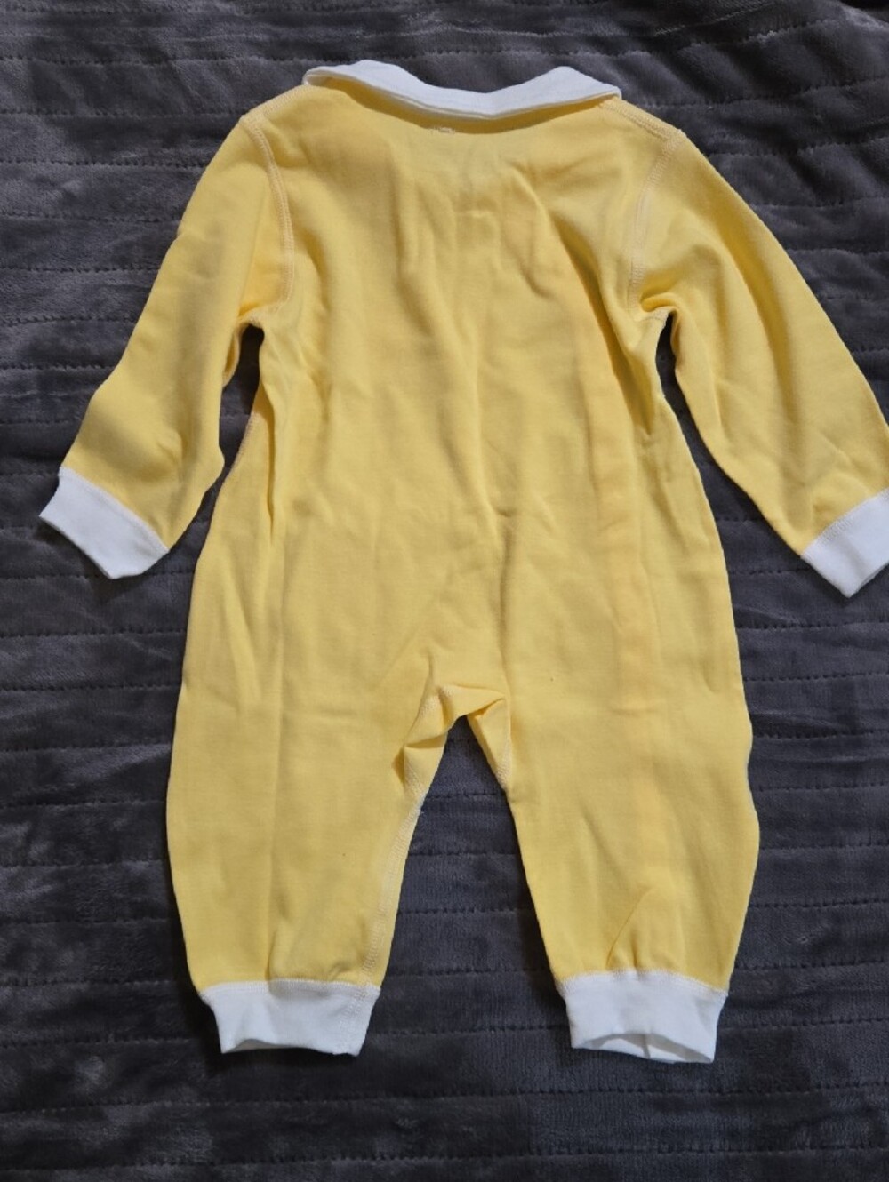 Yellow Baby One-Piece Romper with Animal Applique - NWOT - Picture 2 of 3